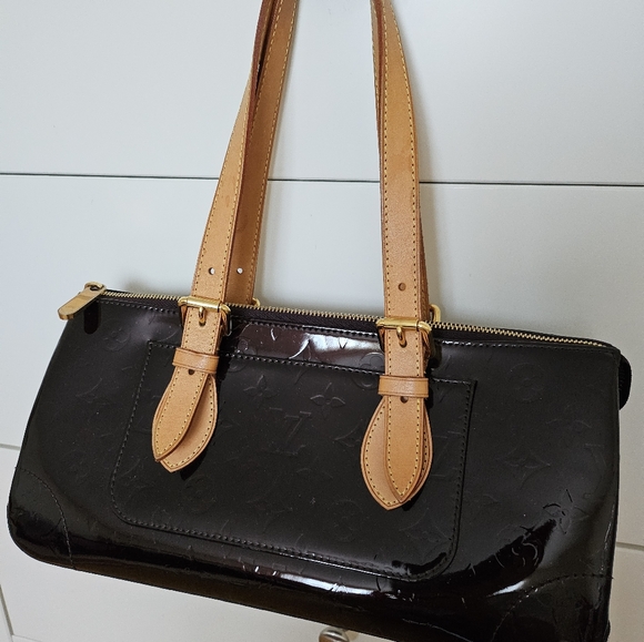 Louis vuitton shoulder bag - Picture 1 of 5